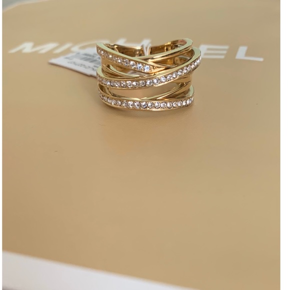 Michael Kors Accessories - NWT Michael Kors Brilliance interwoven ring. Sz. 7